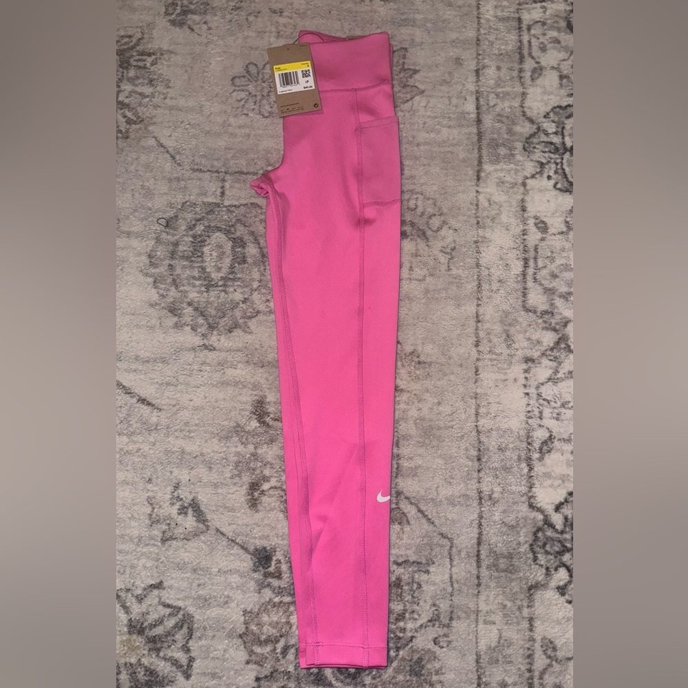 Girls Nike Pro Leggings